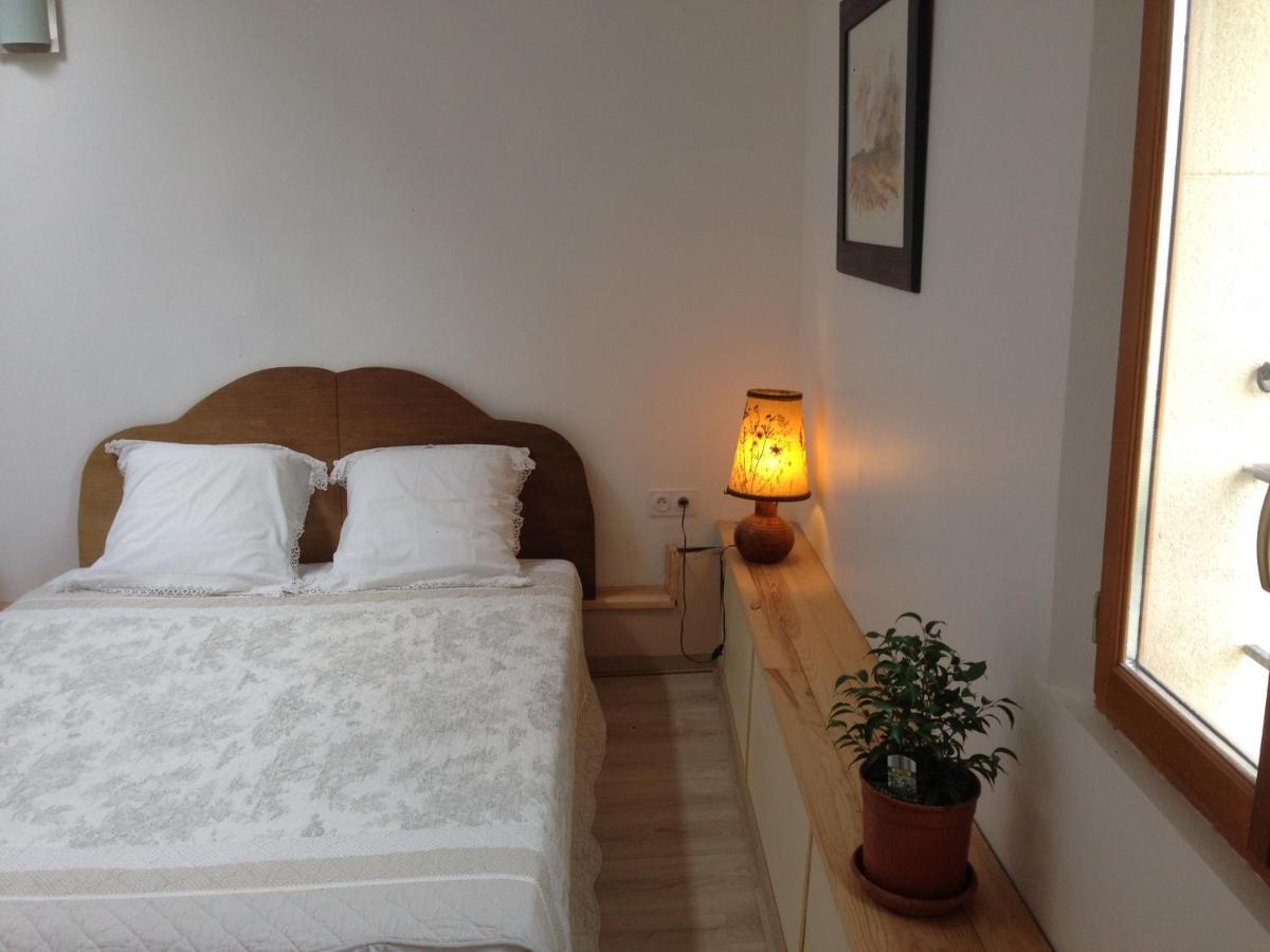 La Maison Ocre Saint-Julien-de-Briola Dış mekan fotoğraf